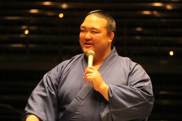 20150502　稀勢の里３　相撲協会公式