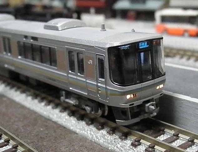 カトー ２２３系 - 鉄道模型趣味の備忘録