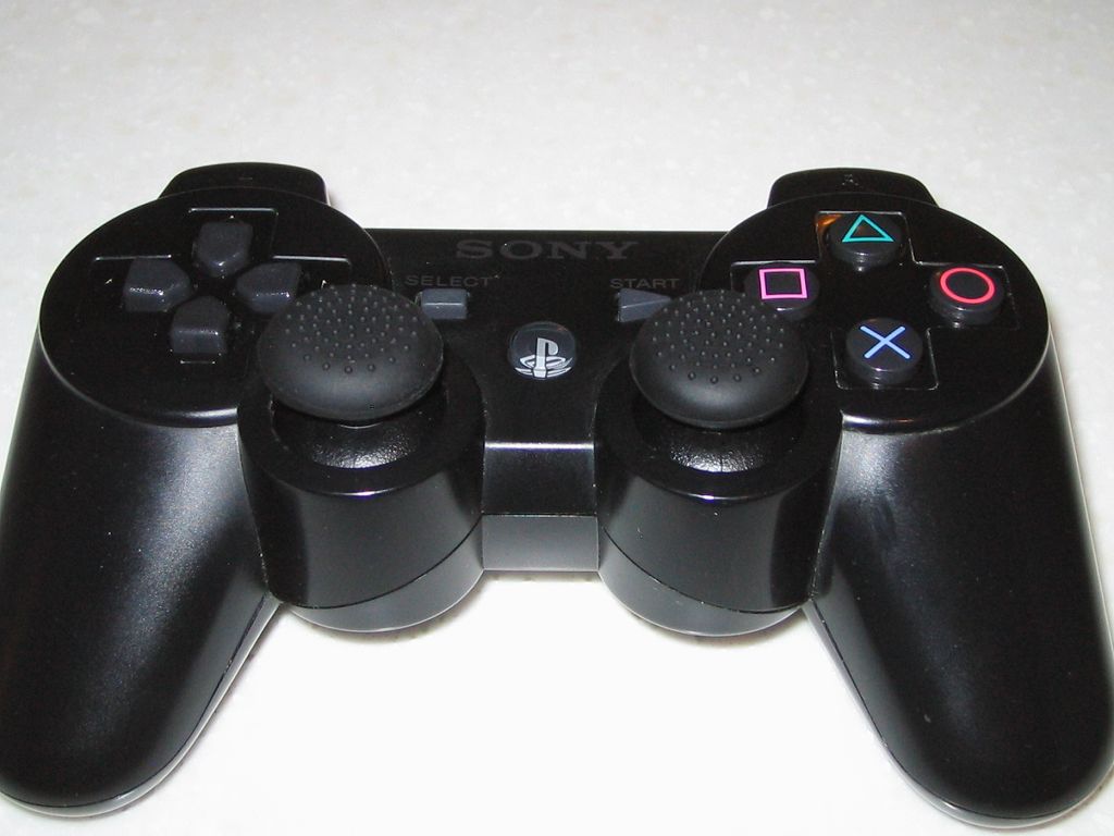 PS3 コントローラーに操作性が向上するアタッチメントを装着してみました | awgs Foundry