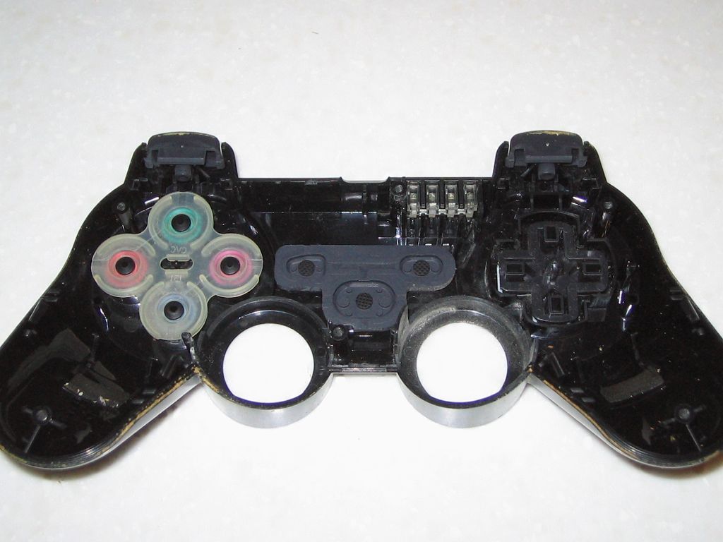 PS3 コントローラーをメンテナンスするため分解してみました その2 | awgs Foundry