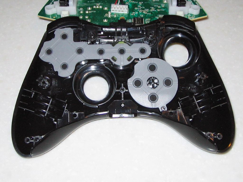 Xbox 360 コントローラー ブラック の十字キー改造のため分解してみました Awgs Foundry