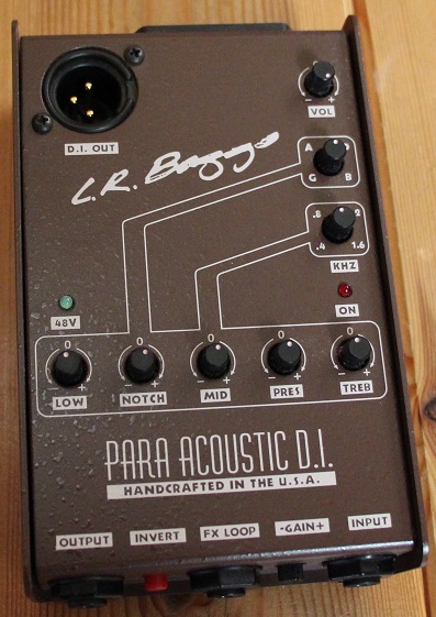エルアールバッグス L.R.Baggs Para AcousticD.I. | ログハウスでアコギ