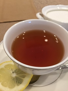 レストラン ロアジス 紅茶